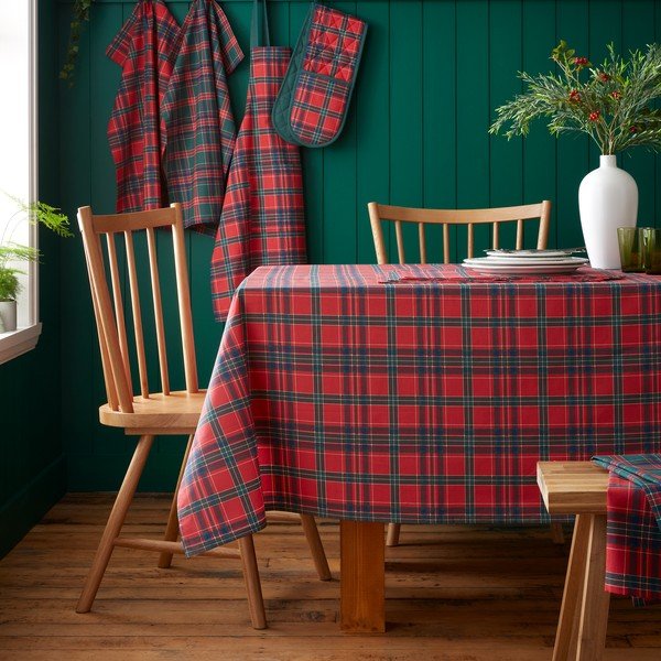 Bawełniany obrus ze świątecznym motywem 178x137 cm Christmas Tartan Check – Catherine Lansfield-image-2