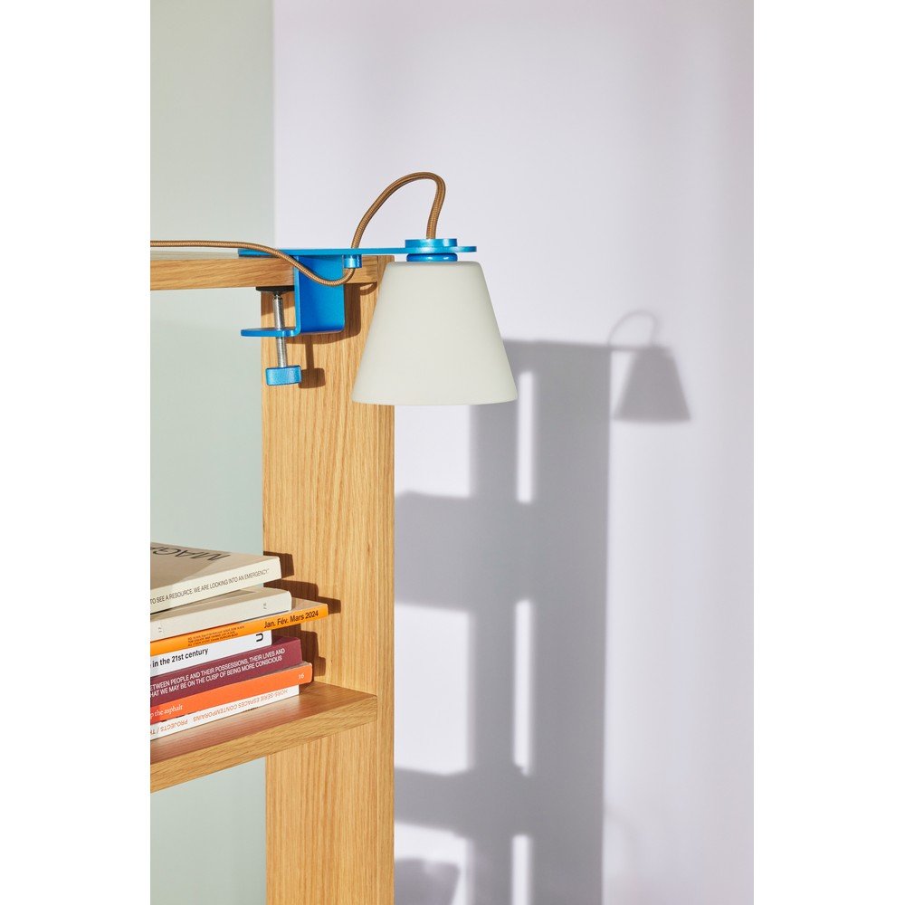 Niebieska lampa stołowa ze szklanym kloszem (wysokość 23 cm) Lure – Hübsch (zdjęcie 8)