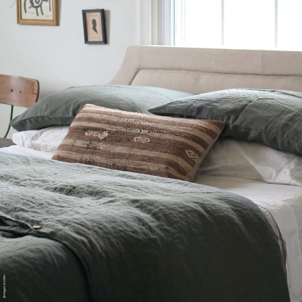 Lniana poszewka na poduszkę 40x60 cm Forest Green  – Linen Tales-image-1