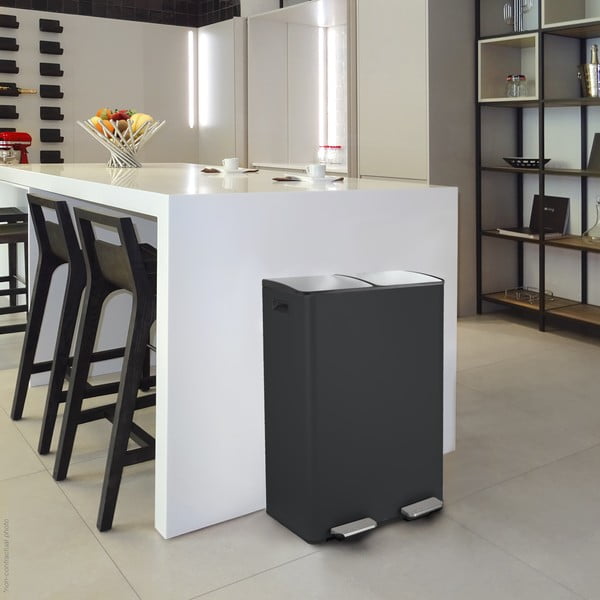 Stalowy kosz na śmieci 2x30 l do segregacji odpadów/z pedałem w kolorze matowej czerni   Aliya – Spirella-image-1