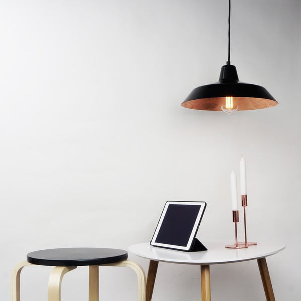 Czarna lampa wisząca z wnętrzem w miedzianym kolorze Bulb Attack Cinco-image-1