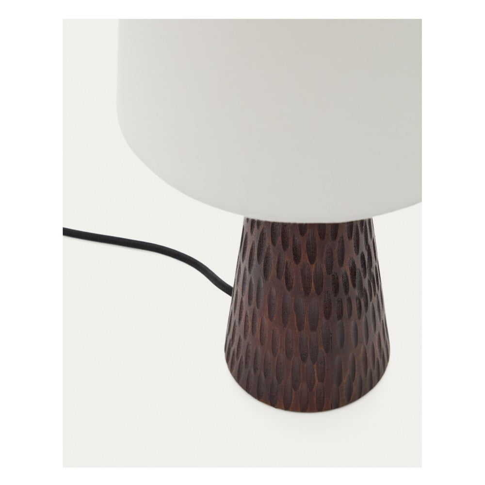 Biało-ciemnobrązowa lampa stołowa z tekstylnym kloszem (wysokość 50 cm) Amire – Kave Home (zdjęcie 5)
