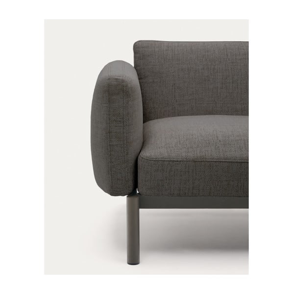 Szara tapicerowana sofa ogrodowa Sorells – Kave Home-image-1