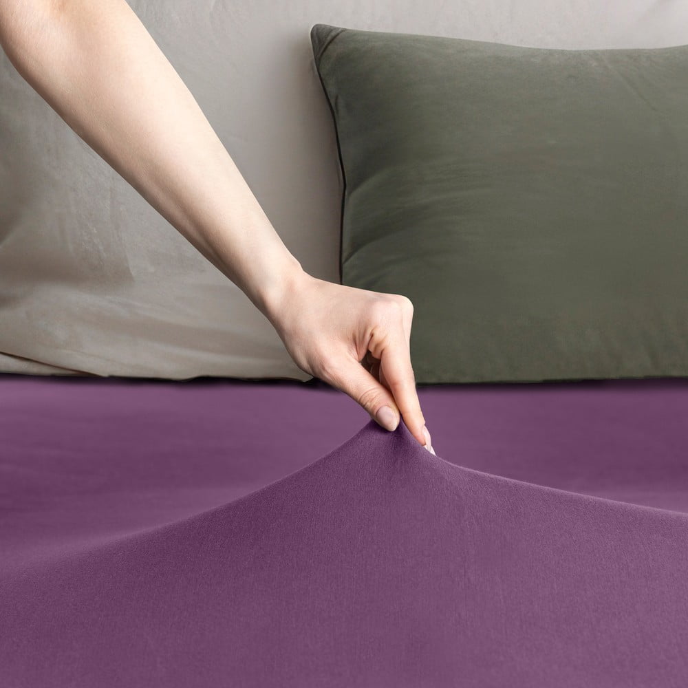 Fioletowe dżersejowe prześcieradło z gumką 220x200 cm Amber – Restilo (zdjęcie 3)