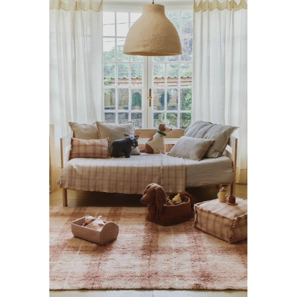 Bawełniana poduszka dziecięca 40x25 cm Rose – Lorena Canals (zdjęcie 4)