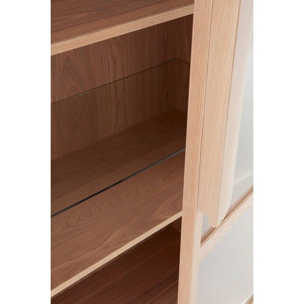 Witryna w dekorze jesionu w jasnym naturalnym kolorze 90x195x40 cm Sandor – Jotex-image-3