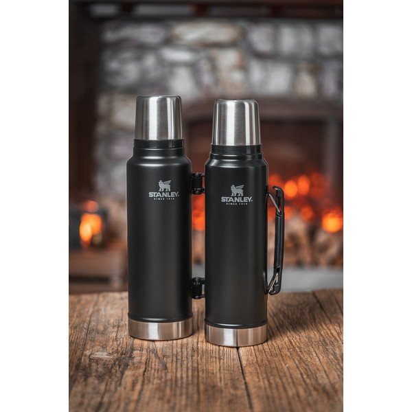 Czarny termos ze stali nierdzewnej 1 l Legendary Classic Black – Stanley-image-1