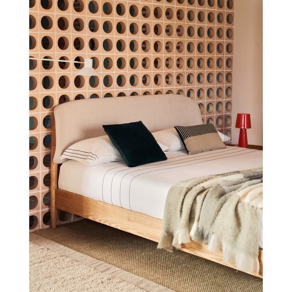 Beżowe łóżko dwuosobowe z litego drewna jesionowego ze stelażem 160x200 cm Octavia – Kave Home-image-1