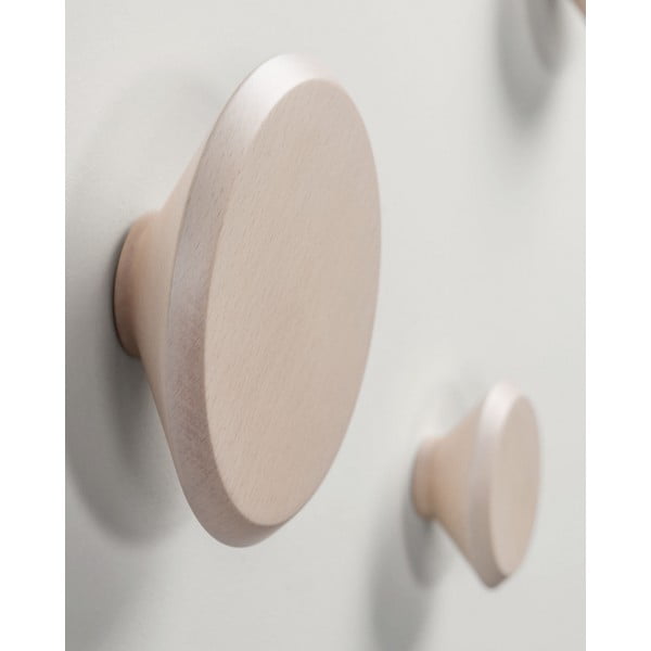 Ścienne drewniane haczyki zestaw 3 szt. w naturalnym kolorze Nadua – Kave Home-image-4