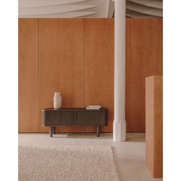 Ciemnobrązowa szafka pod TV w dekorze jesionu 120x50 cm Mailen – Kave Home-image-1