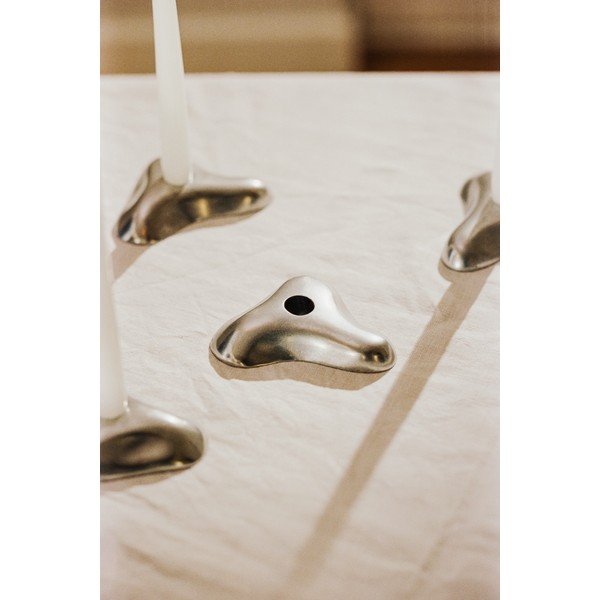 Metalowy świecznik Mis – noo.ma-image-2