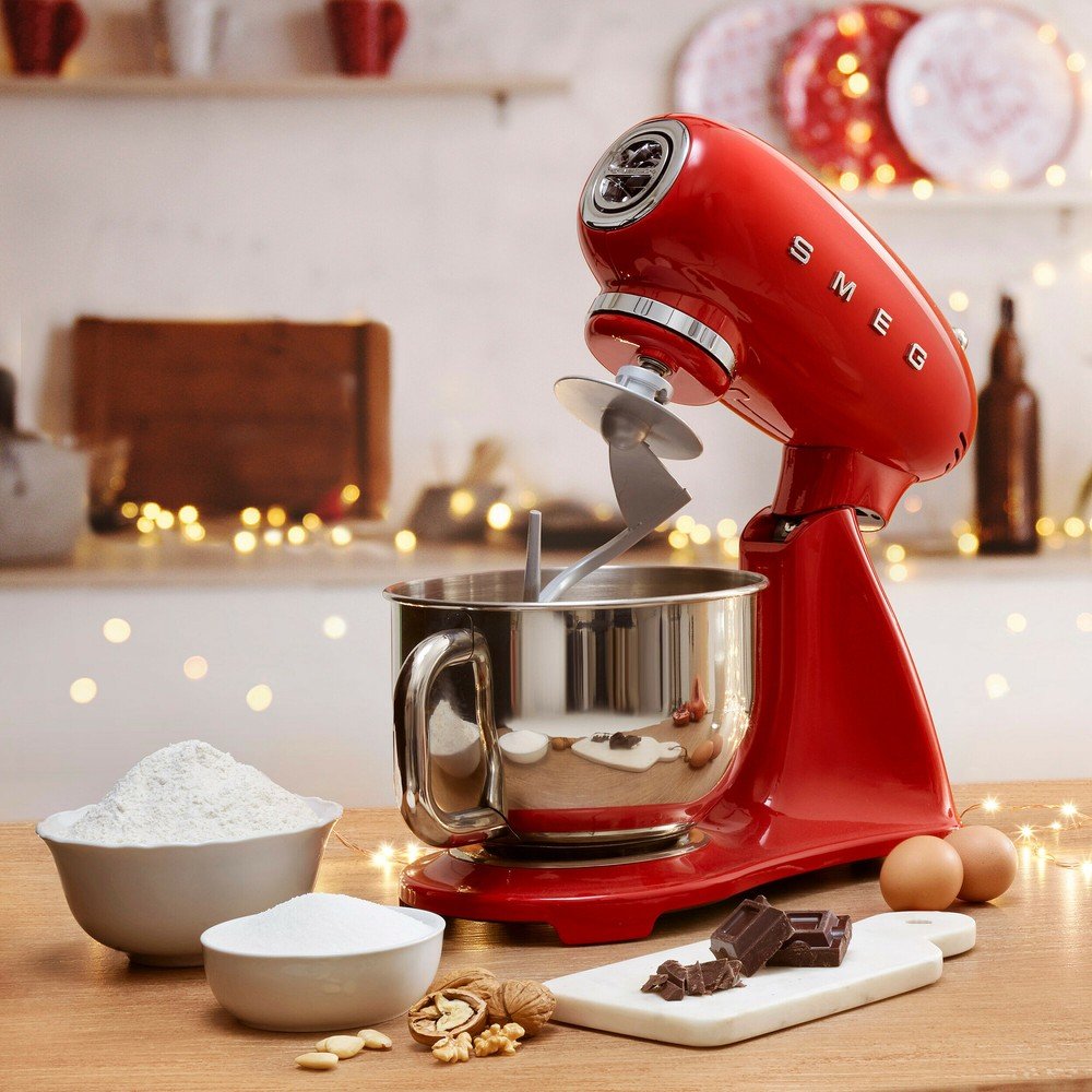 Czerwony robot kuchenny 50's Retro Style – SMEG (zdjęcie 8)
