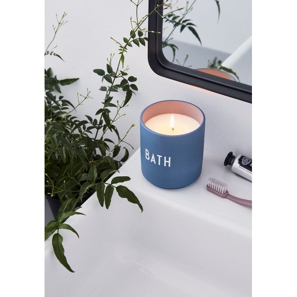 Świeca zapachowa z wosku sojowego Design Letters Bath-image-1