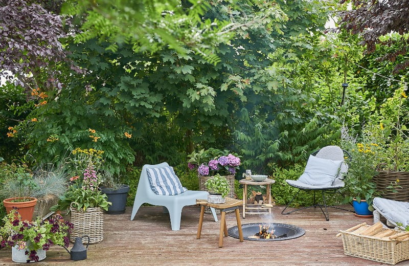 DIY: Jak stworzyć idealne palenisko ogrodowe