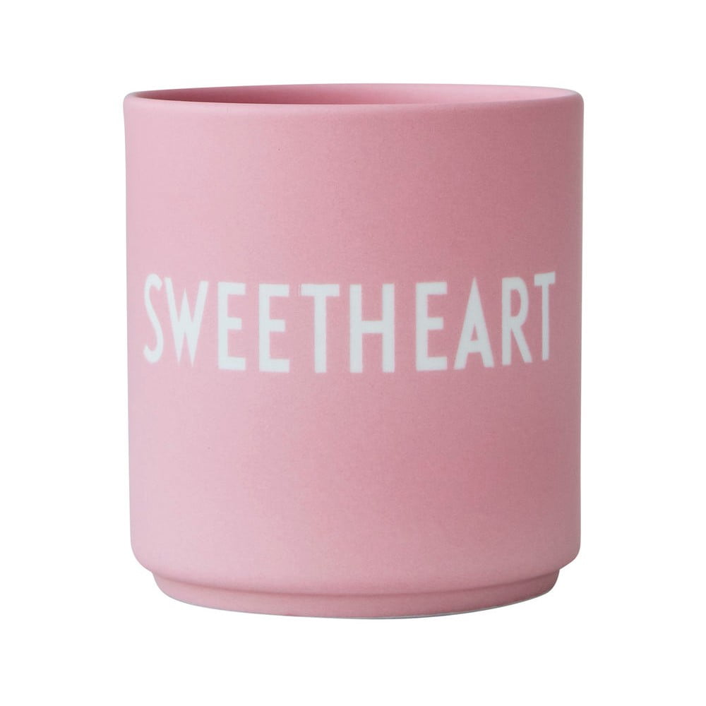 Różowy porcelanowy kubek Design Letters Sweetheart, 300 ml