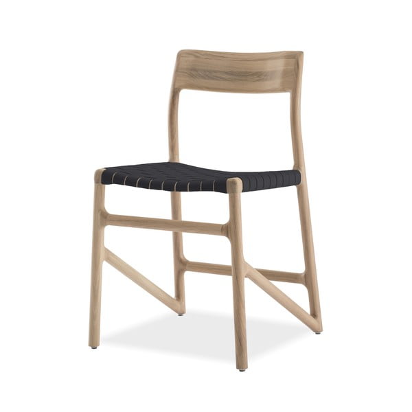 Krzesło z litego drewna dębowego z czarnym siedziskiem Gazzda Fawn