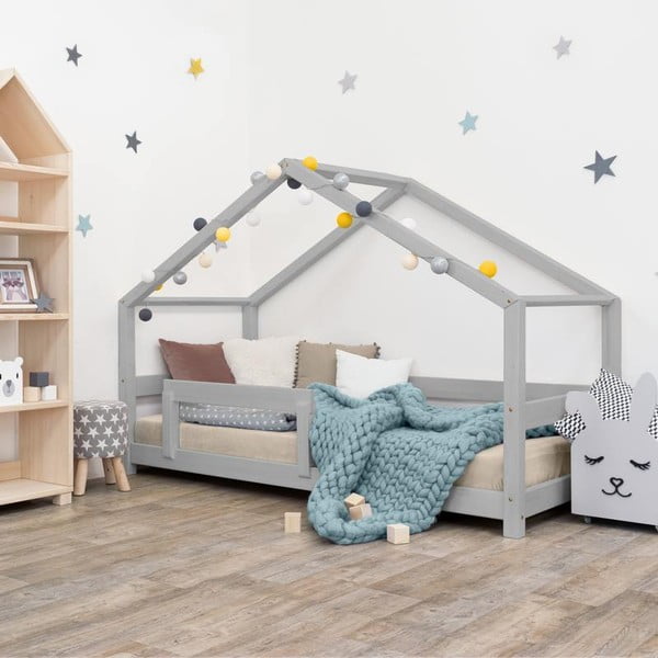 Szare łóżko dziecięce w kształcie domku z barierką Benlemi Lucky, 120x200 cm